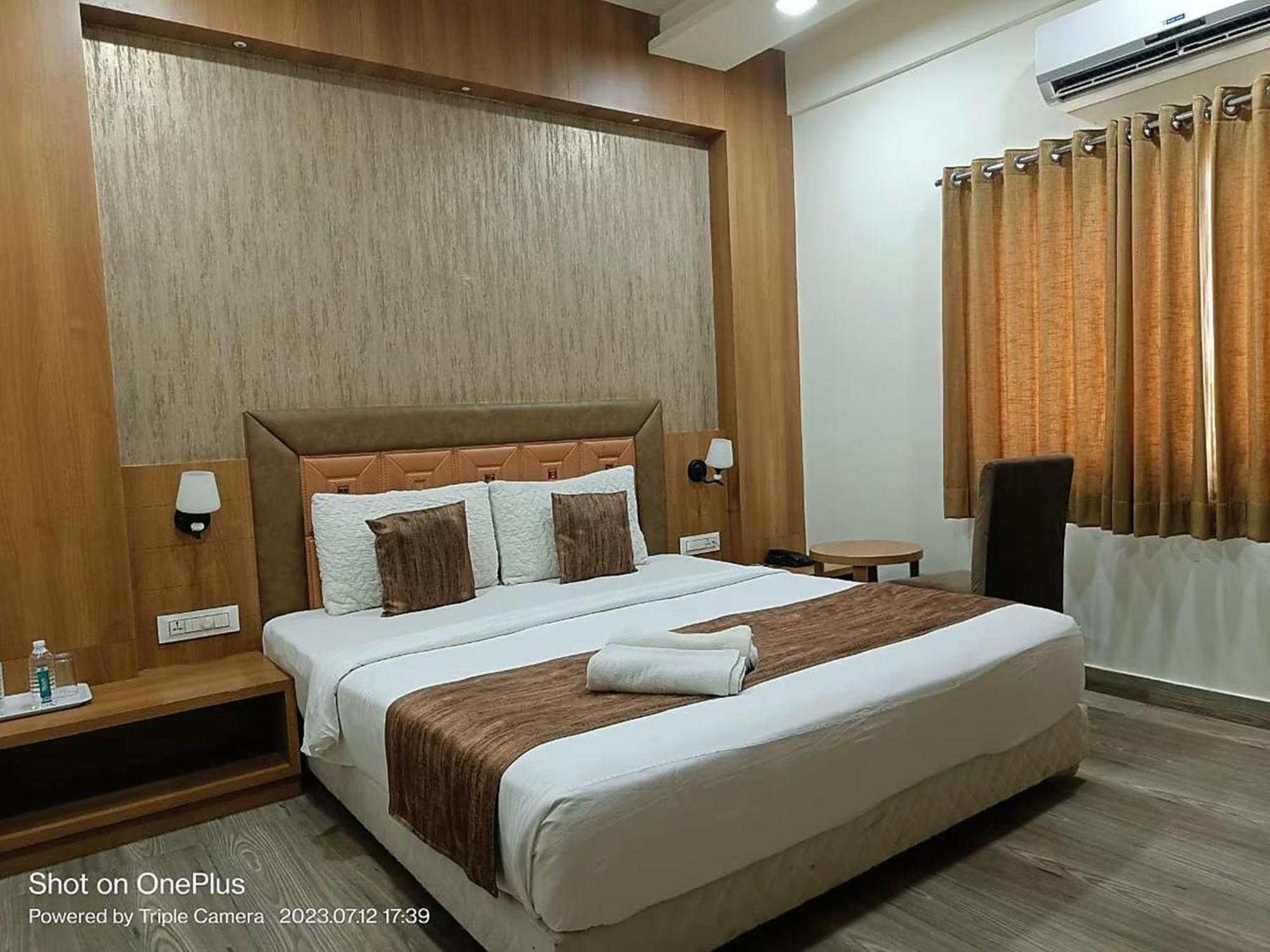Hotel Aerocity Golden Close To New Delhi Airport Eksteriør billede