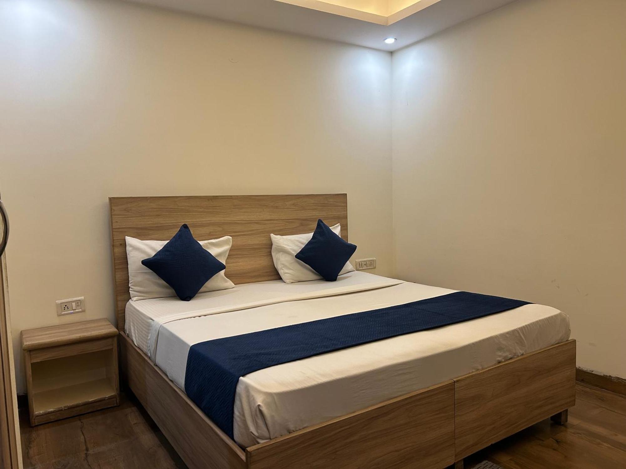 Hotel Aerocity Golden Close To New Delhi Airport Eksteriør billede